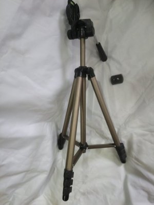 Tripod (1).JPG