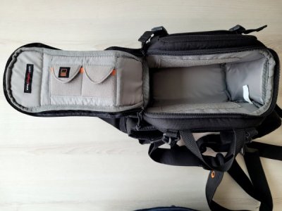 lowepro4.jpg
