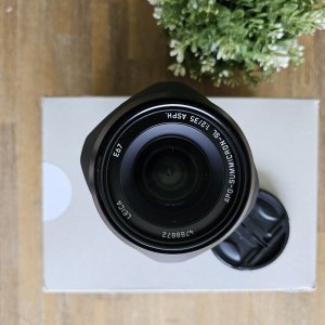 lens1.jpg
