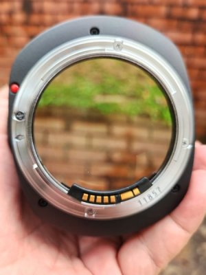 ef50f1.0La.jpg