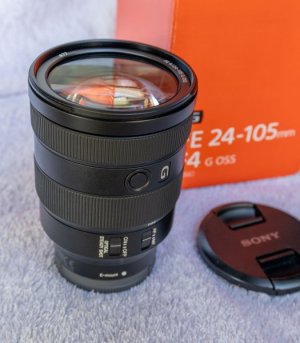 Sony 24-105 G F4 Top view.jpg