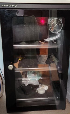 dry cabinet.jpg