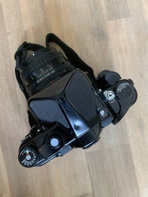 pentax_67_with_lightmeter_and__1682742927_a2772623_progressive.jpg