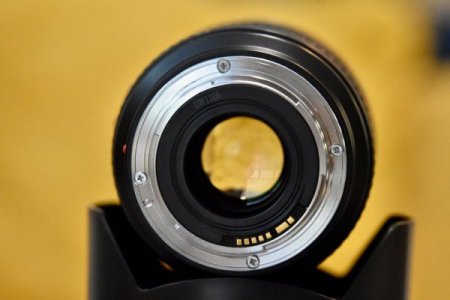 canon_l_2870_f28_usm_lens_1705836538_9e09c51f_progressive.jpg