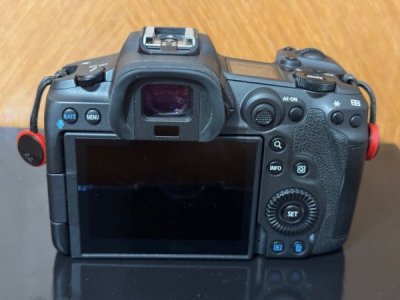 canon_eos_r5_excellent_conditi_1711087149_495c0938_progressive.jpg