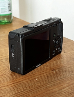 Ricoh GRD iii C.png