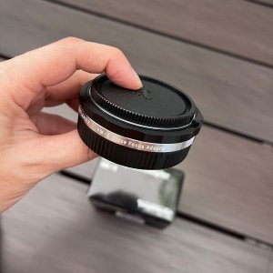 voigtlander_vme_close_focus_ad_1673757736_072b3dd9_progressive.jpg