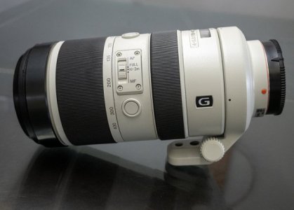 Lens70400 Left.jpg