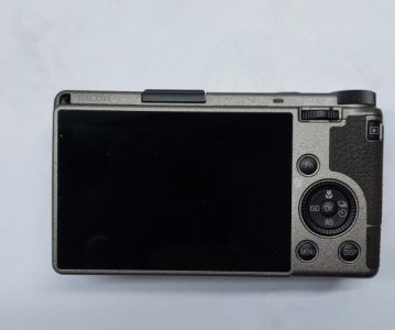 GR3 DE-2.jpg