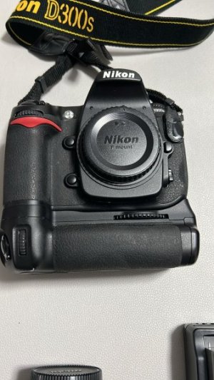 Camera 01.jpg
