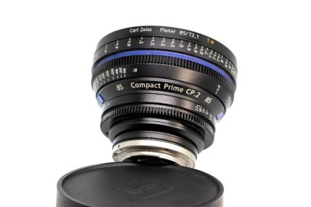 zeiss_cp2_85mm_t21_1730774424_0bffa161_progressive.jpg