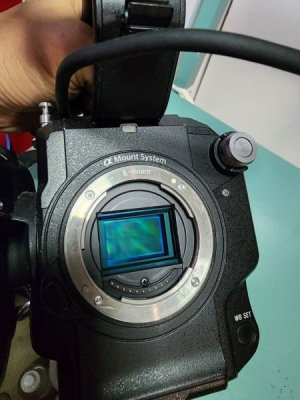 sony_fs5_mark_one_1870hr_usage_1732442043_02484e57_progressive.jpg