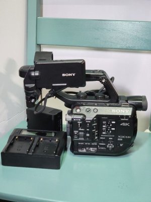 sony_fs5_mark_one_1870hr_usage_1732442043_e3b072cc_progressive.jpg
