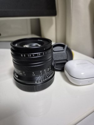 AstrHori -50mm - 2.0 prime len.jpg