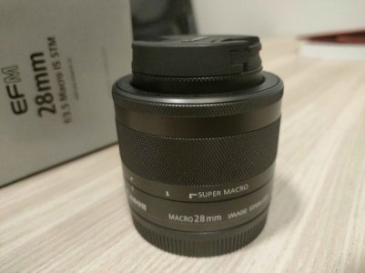 EFM 28mm lens.jpg