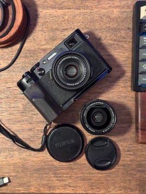 fujifilm_x100v_with_wcl_1742742558_03896d78_progressive.jpg