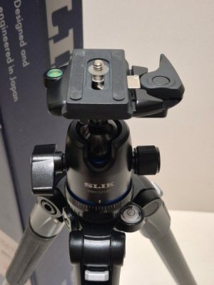 slik_pro_al323dx_tripod_1754051675_806fa1c0_progressive.jpg