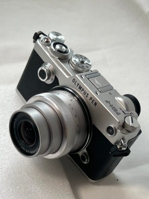 PenF_1232_3.jpg