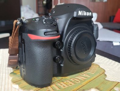 Nikon D850 Body.jpeg