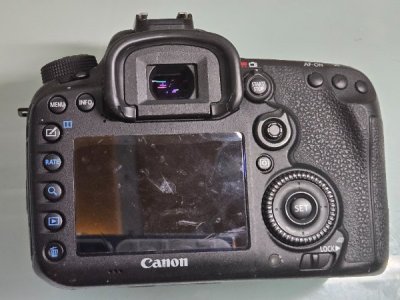 Cameras for sale (9) Canon 7D 2.jpg