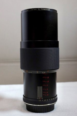 Contax Carl Zeiss 100mm F2.8 Makro-Planar - 8.jpg