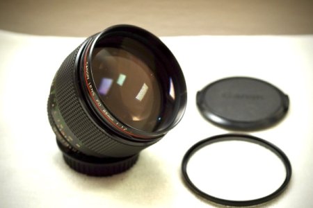Canon FD 85mm F1.2L (EF-converted) - 6.jpg