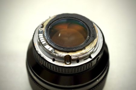 Canon FD 85mm F1.2L (EF-converted) - 12.jpg