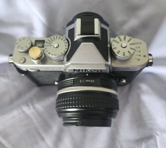 Nikon ZF-1.jpg