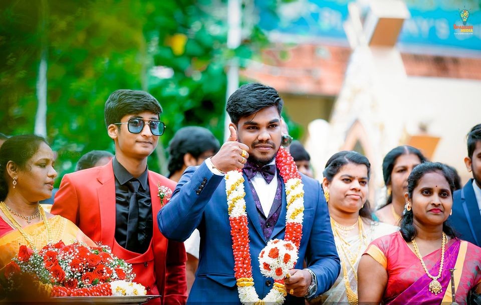 best candid wedding photographers in chennai.jpg