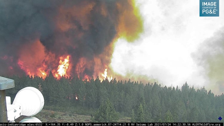 Fly-Fire-July-24-2021.-AlertWildfire.-3.jpg