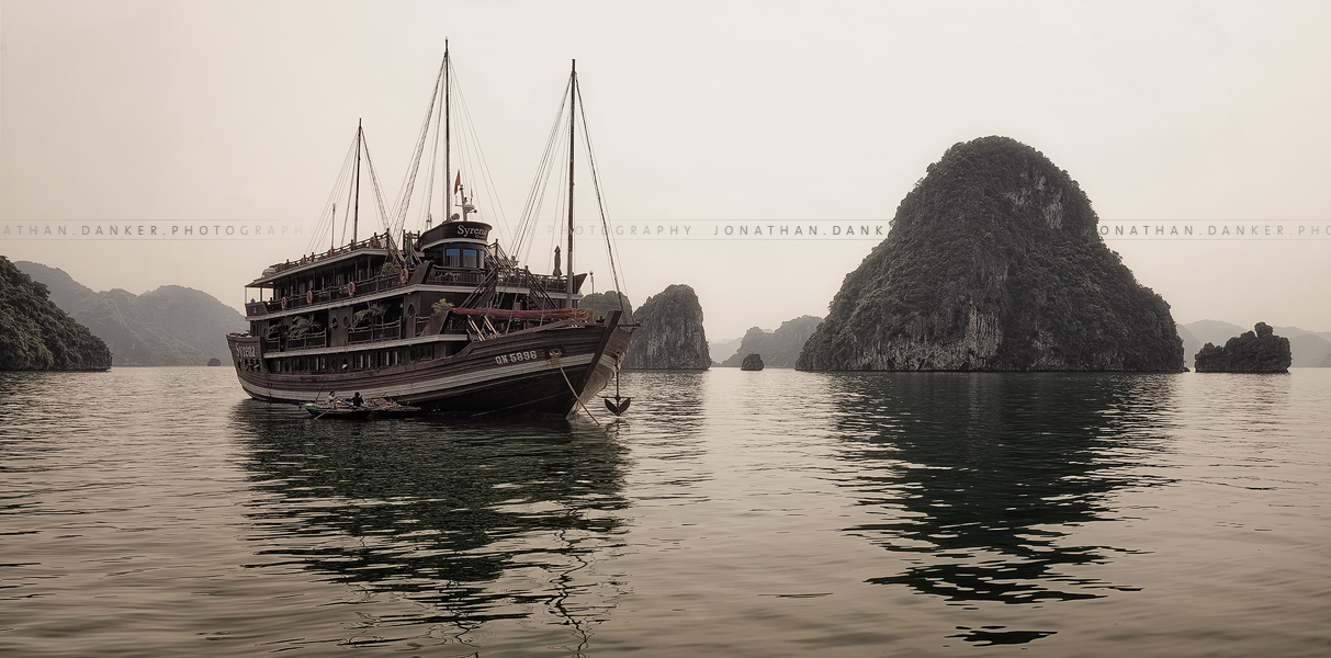 z_halong_bay_boats_by_draken413o-d5ttqs6.jpg
