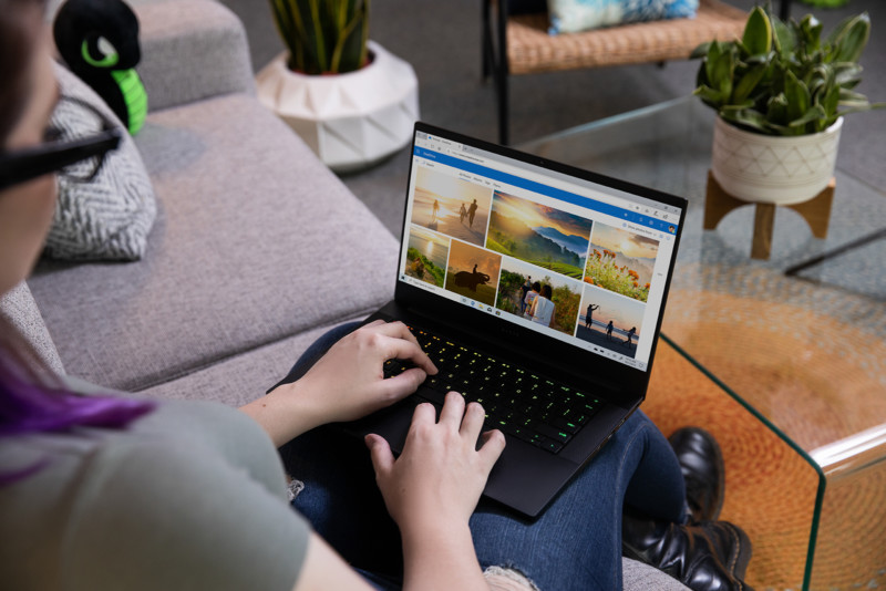 Razer-Blade-14-2021-Lifestyle-5-800x534.jpg