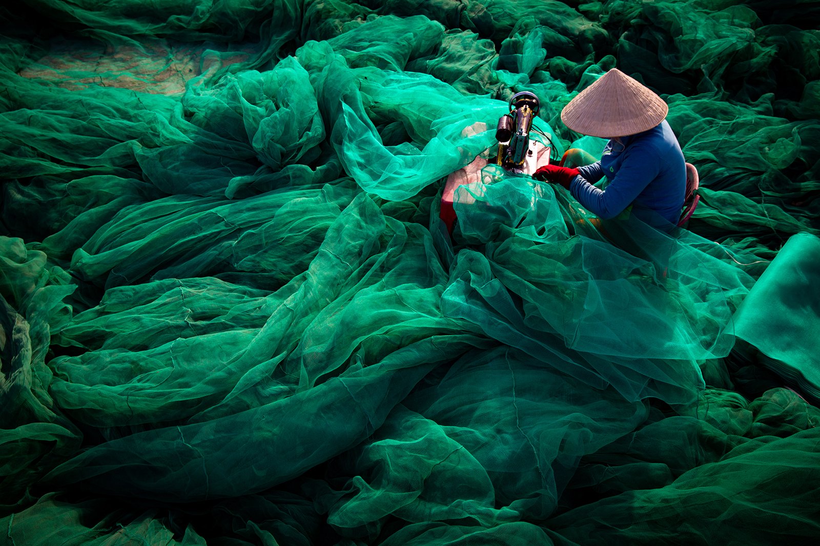 Tran-Tuan-Viet-Sewing-Net.jpg