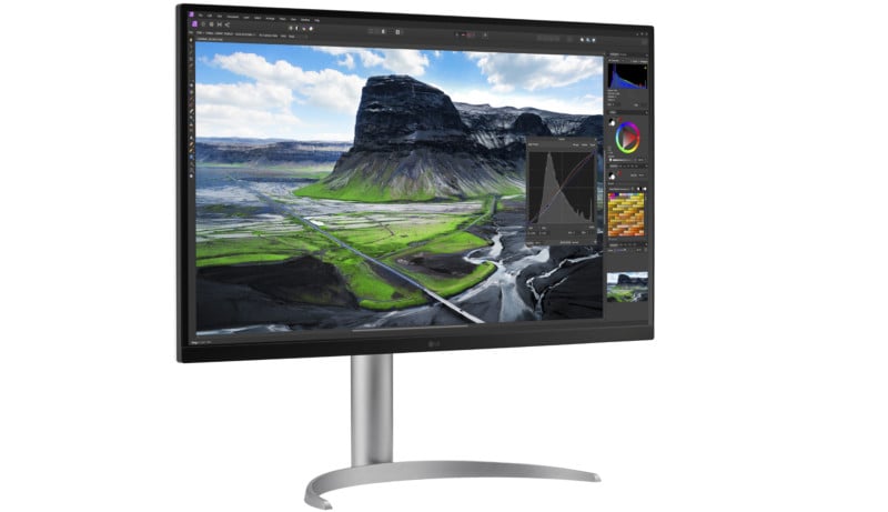 LG UlraFine 31.5-inch display