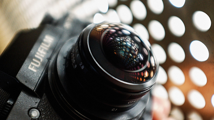 Fstoppers Reviews the Laowa 4mm f/2.8 Circular Fisheye for APS-C Cameras