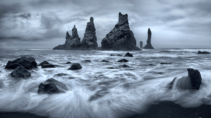 3 Simple Landscape Photography Tips for Shooting in Gray and Boring Winter Weather