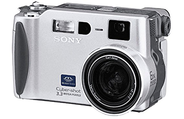 sonycameras70.jpg