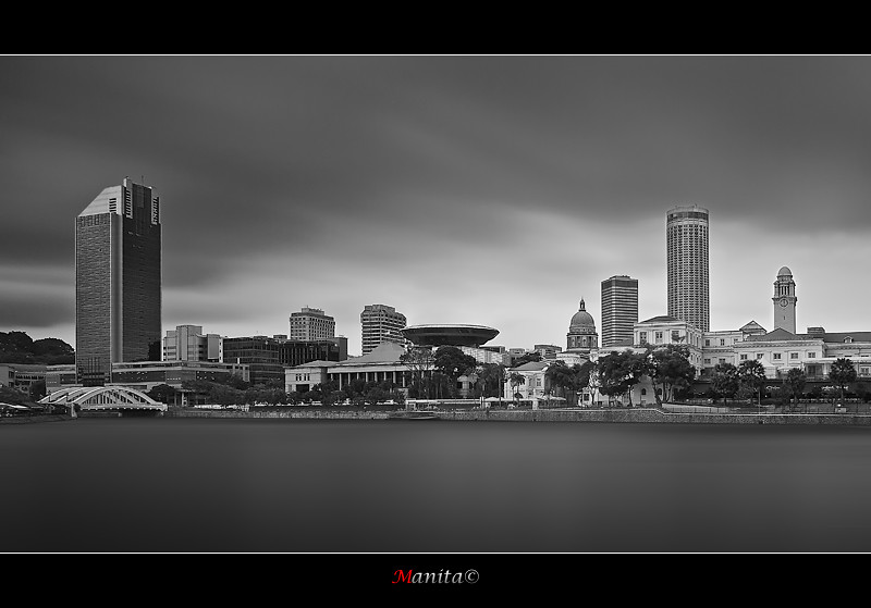 5653367759_6dc8782376_b_d.jpg