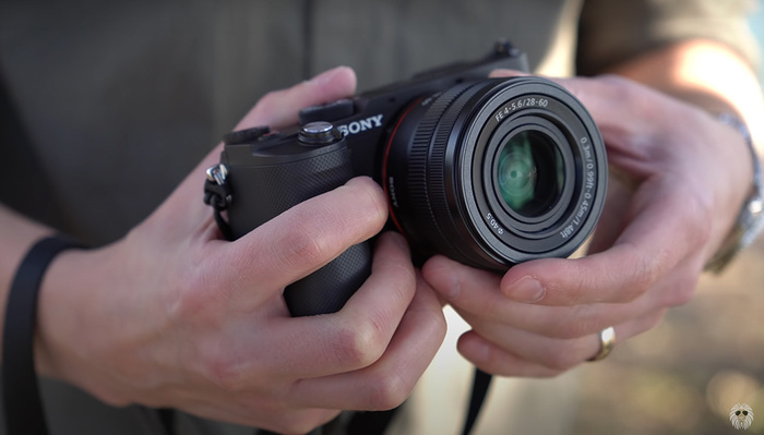 The Pros and Cons of the Sony a7C Mirrorless Camera