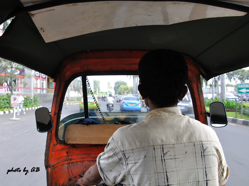 Bajaj_01.JPG