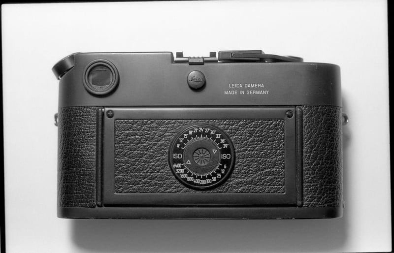 nikonfm2nmicro50_100-800x514.jpg