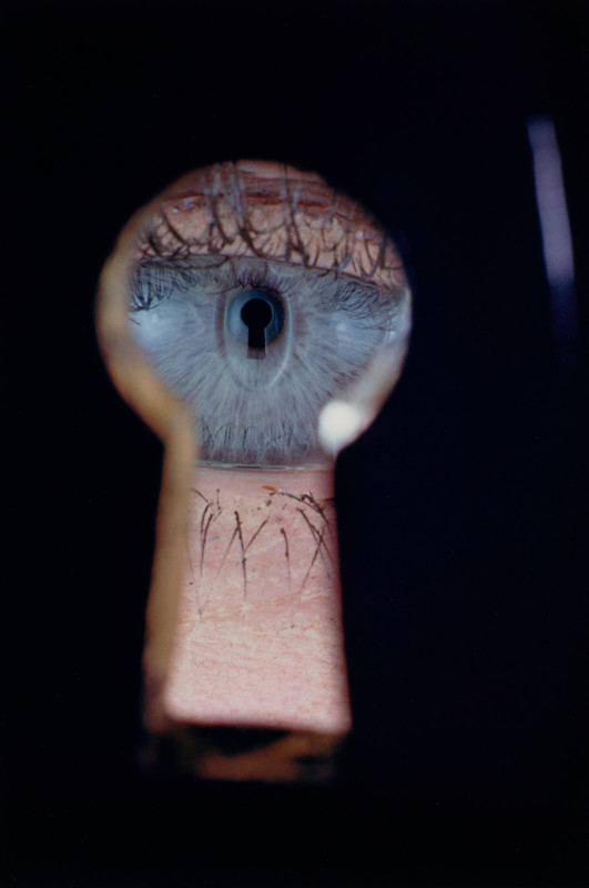 Eye-in-Keyhole-531x800.jpg