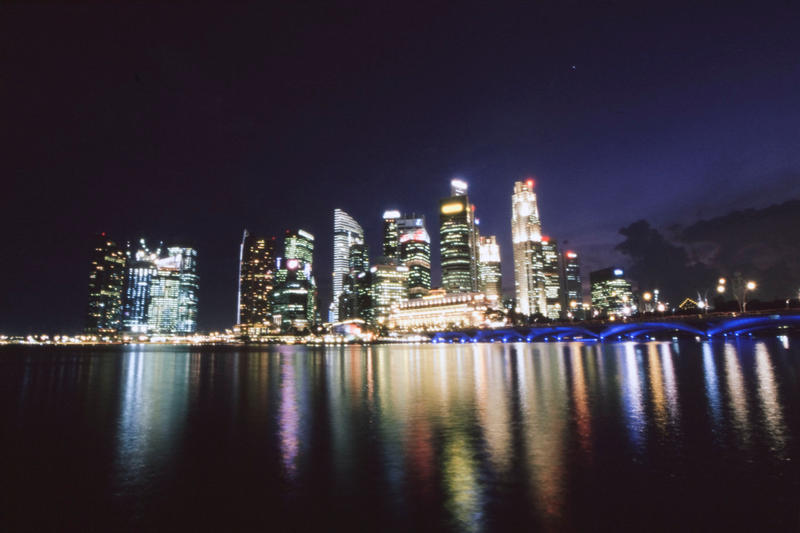 singapore_skyline_180811_by_inckurei-d3zuxsp.jpg