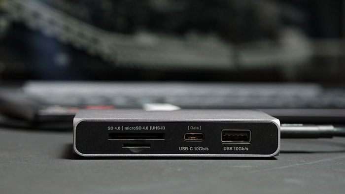 Fstoppers Reviews the CalDigit SOHO Dock