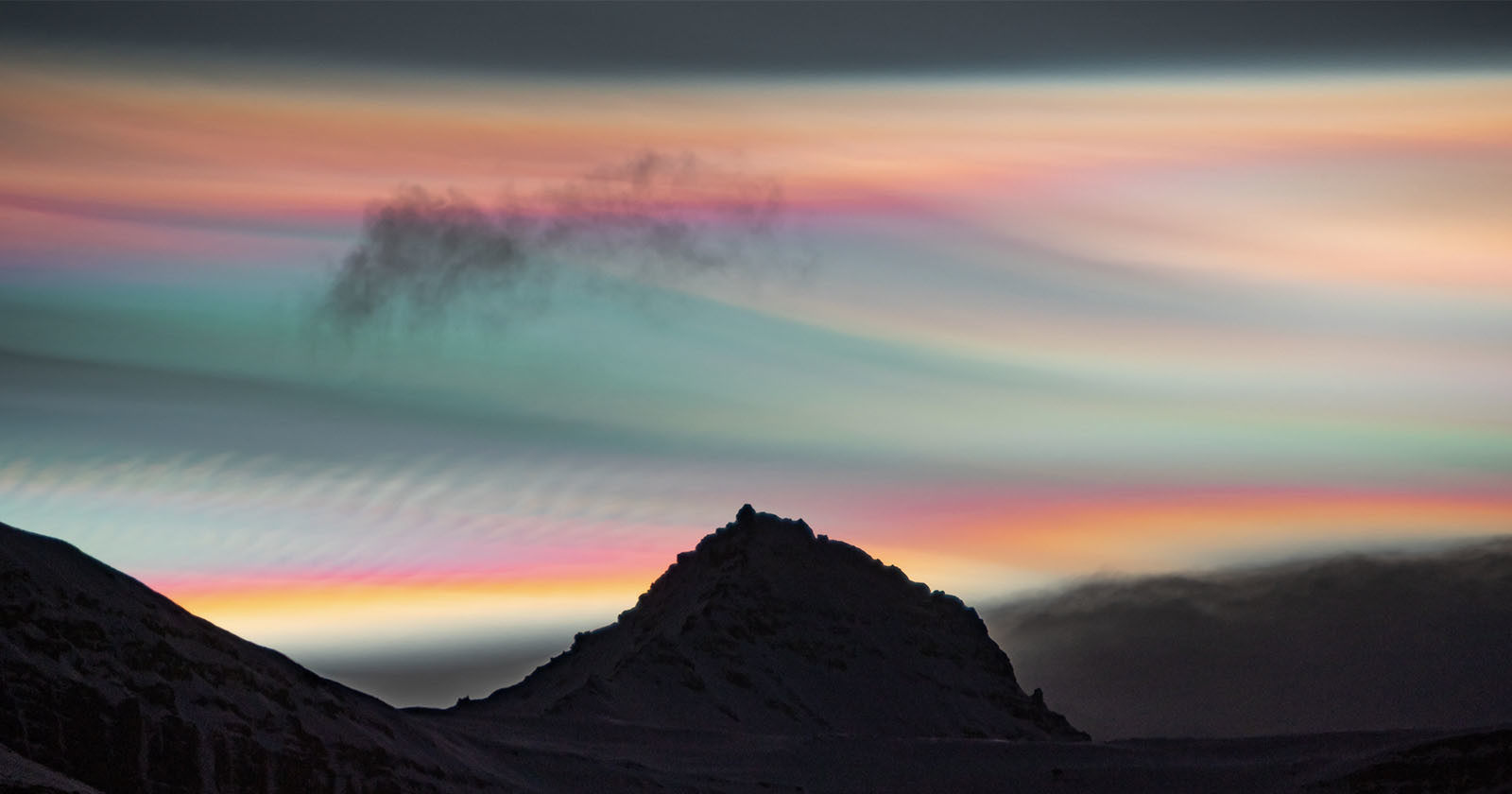 nacreaousclouds