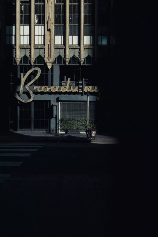 Fuji-X100V-Street-Photography-Samples-1.jpg-533x800.jpg