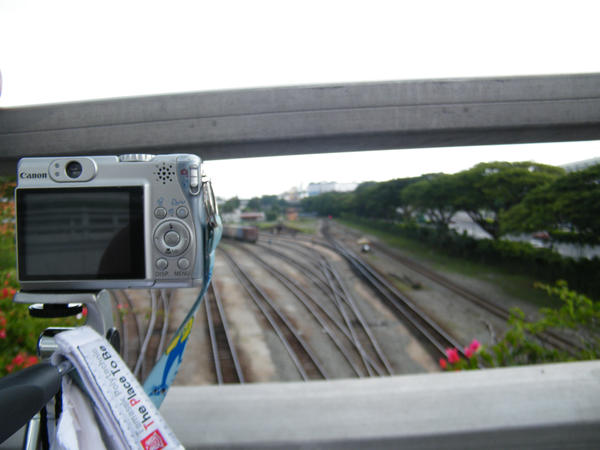 Canon_by_the_rails_by_interception_7.jpg