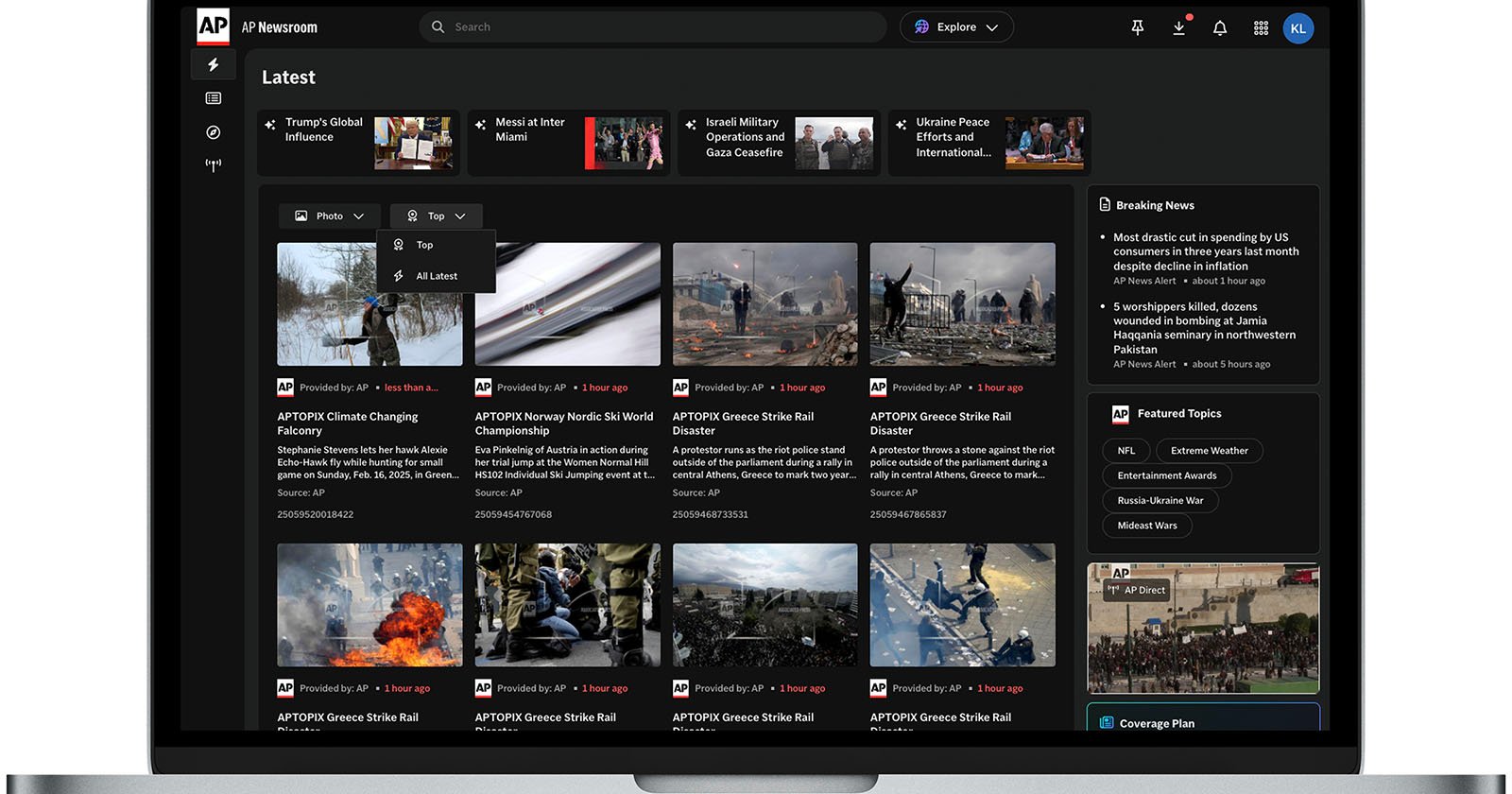 A computer screen displaying a news website interface. The layout includes various news articles with images, headlines, and timestamps. Topics cover global issues, depicted through thumbnail images of landscapes, political events, and natural disasters.