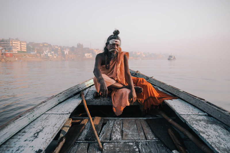 holyman-800x534.jpg