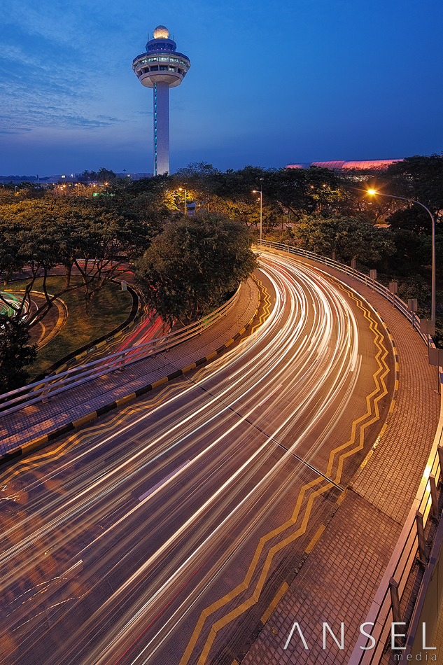 z_changi_control_tower_by_draken413o-d68v883.jpg
